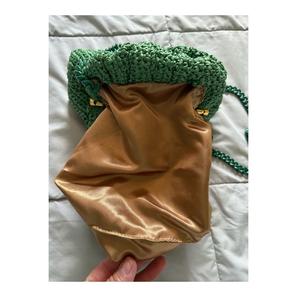 MARIA LA ROSA
crochet solid clutch bag
Green color - Picture 15 of 16